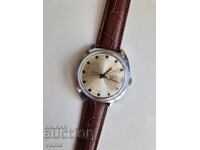 SLAVA, cal. 2428, întoarcere manuală, fabricat în URSS, carcasă – 37mm