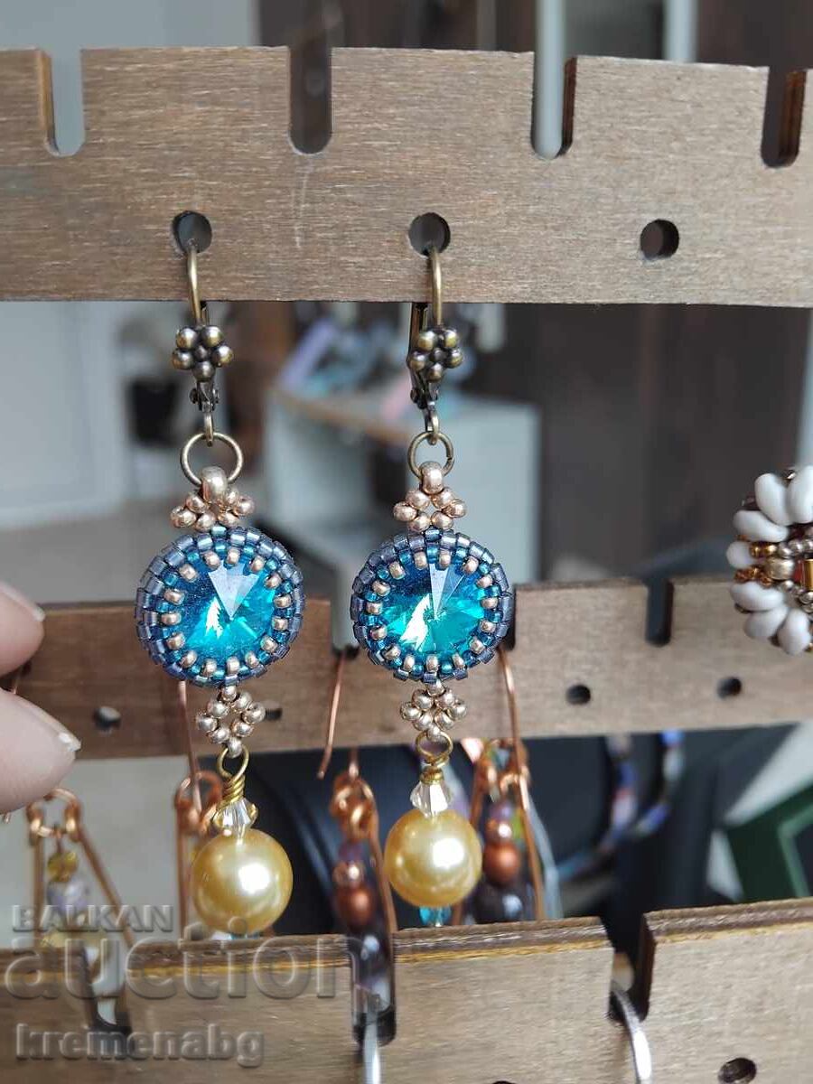 Обици ръчна изработка с цена € 22.00 | 43.03 лв. Обици ръчна изработка с цена € 22.00 | 43.03 лв.