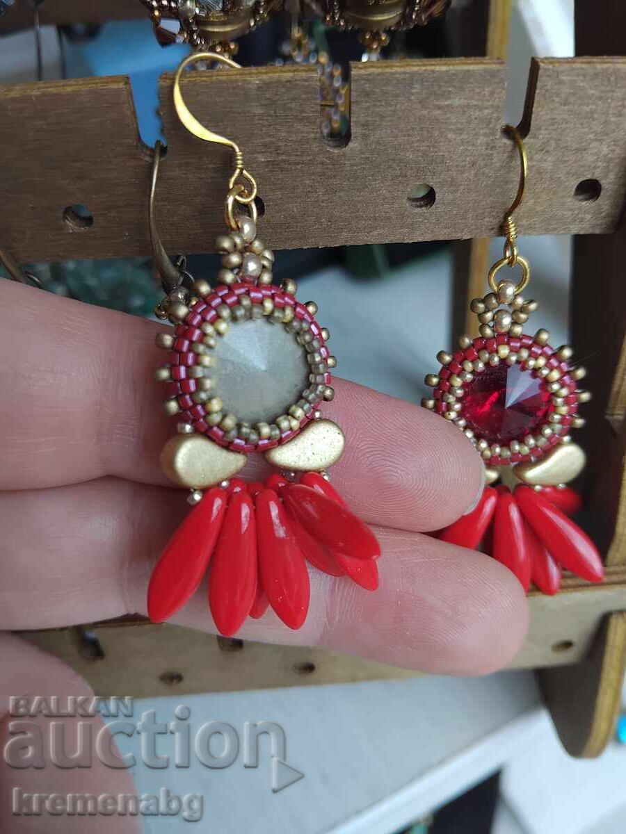 Licitație Cercei lucrați manual