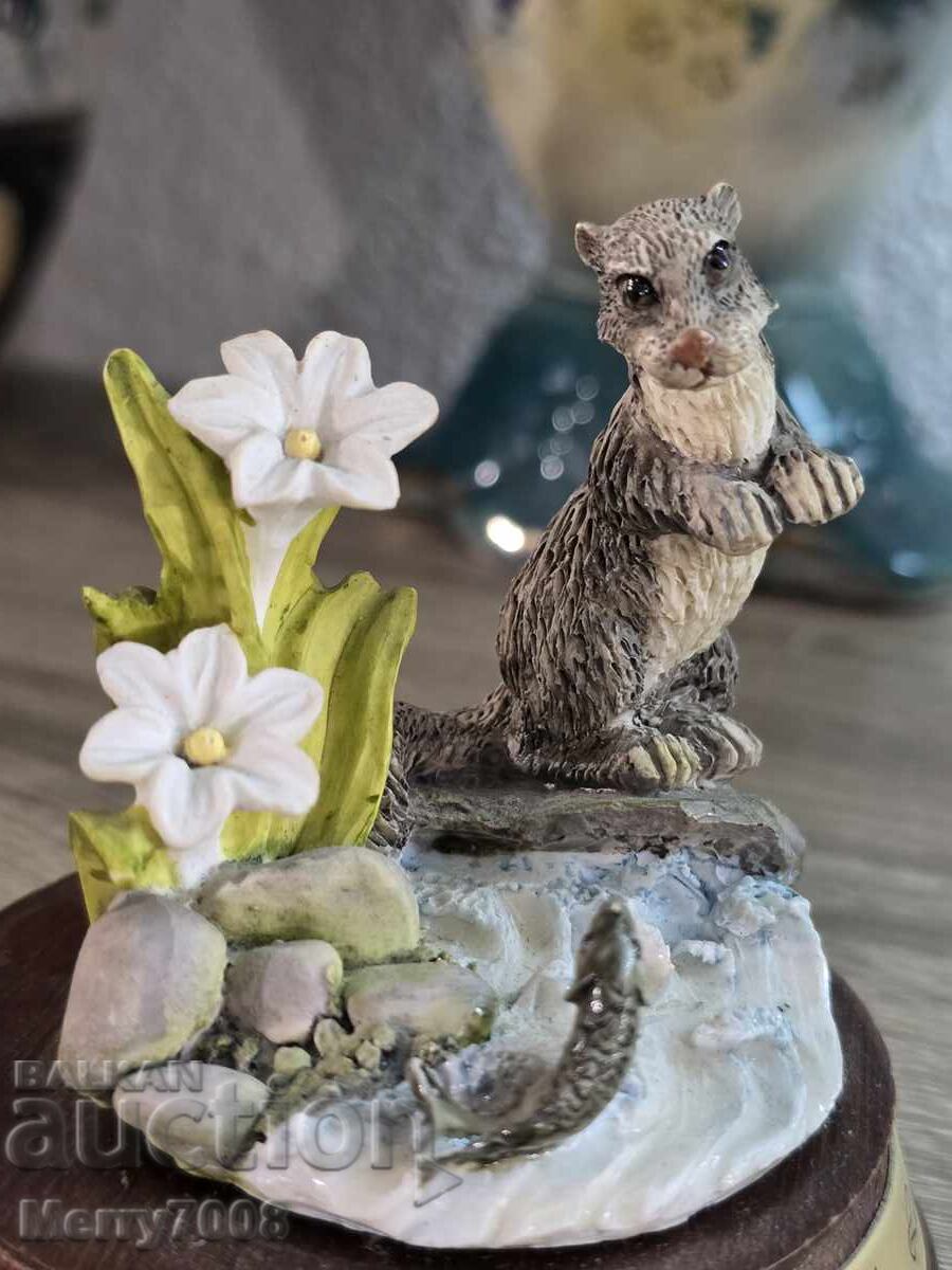 Collectible otter figurine from the Leonardo Collection! - 6