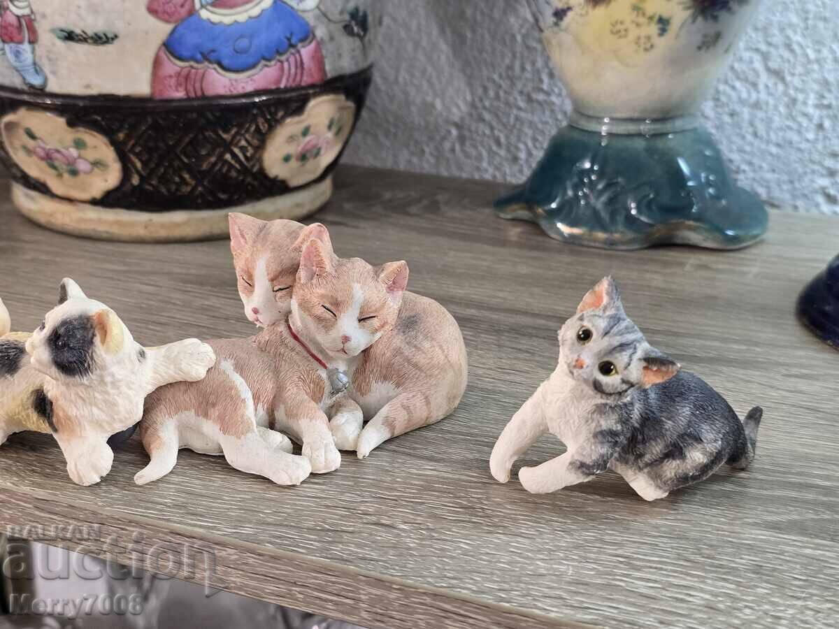 Proizvedeni ot Oakleigh Arts, Angliya, s etiket “Wait for Me