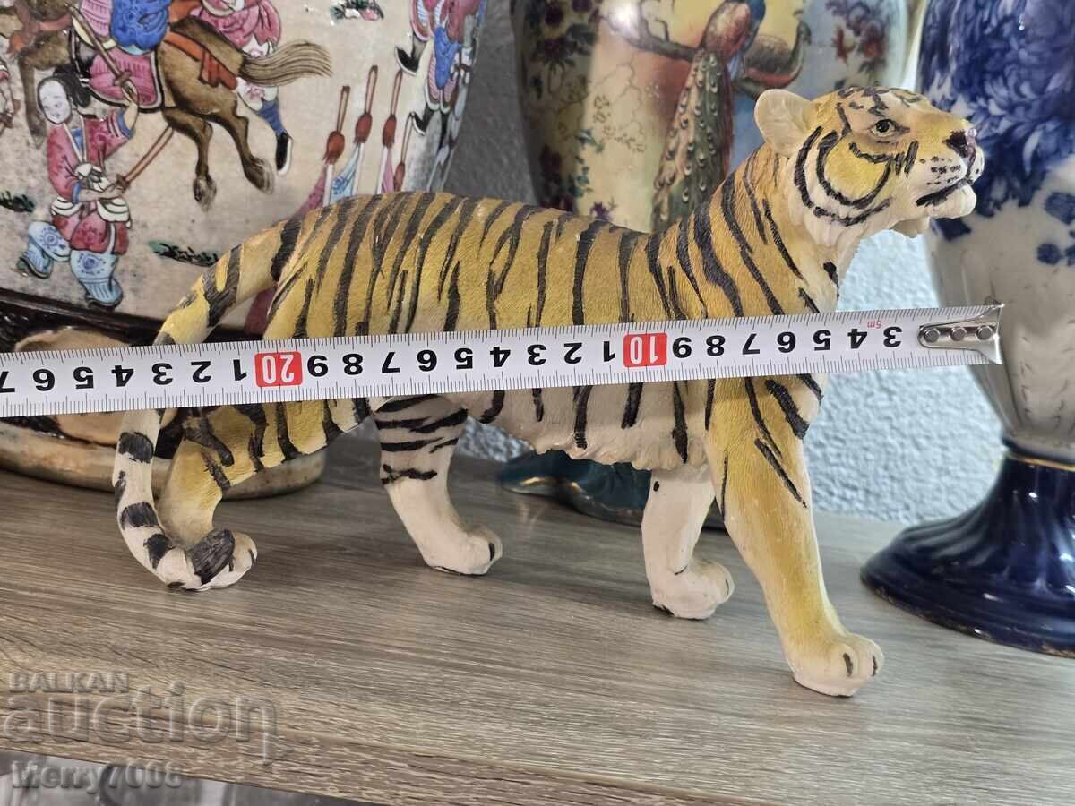 Впечатляваща колекционерска фигура на тигър ! - 6 Впечатляваща колекционерска фигура на тигър ! - 6