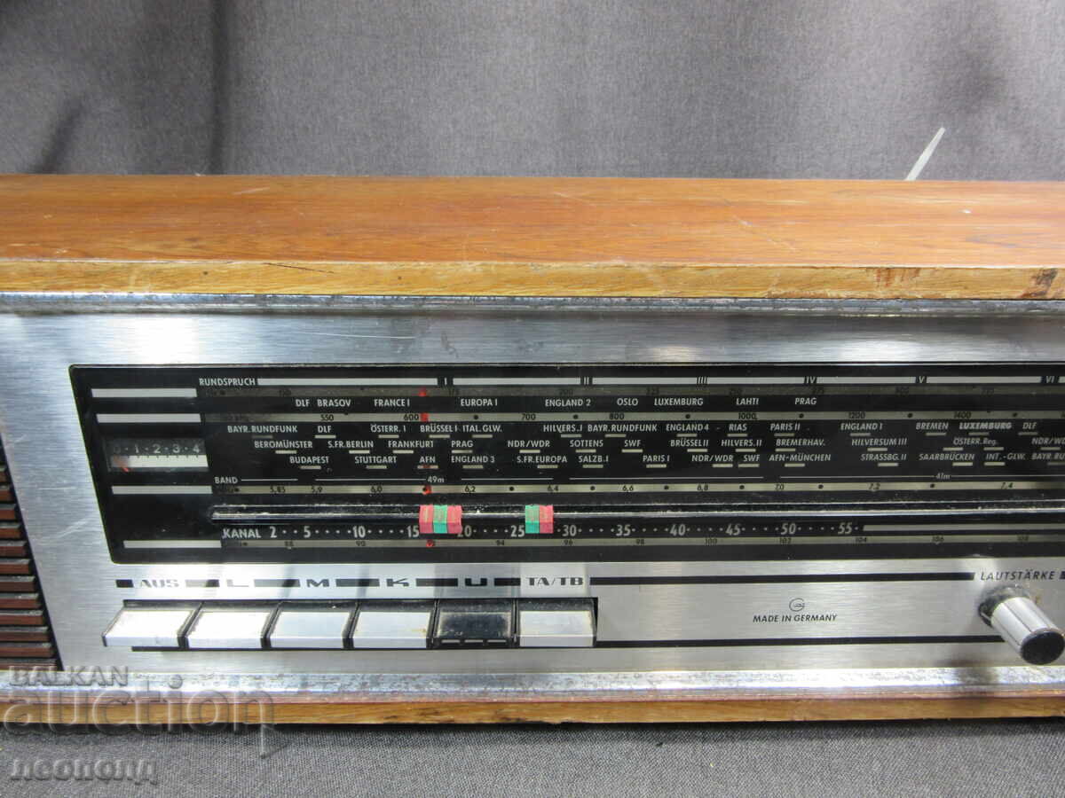 Licitație BZC VECHI RETRO TRANSISTOR GRUNDIG RADIO Licitație BZC VECHI RETRO TRANSISTOR GRUNDIG RADIO