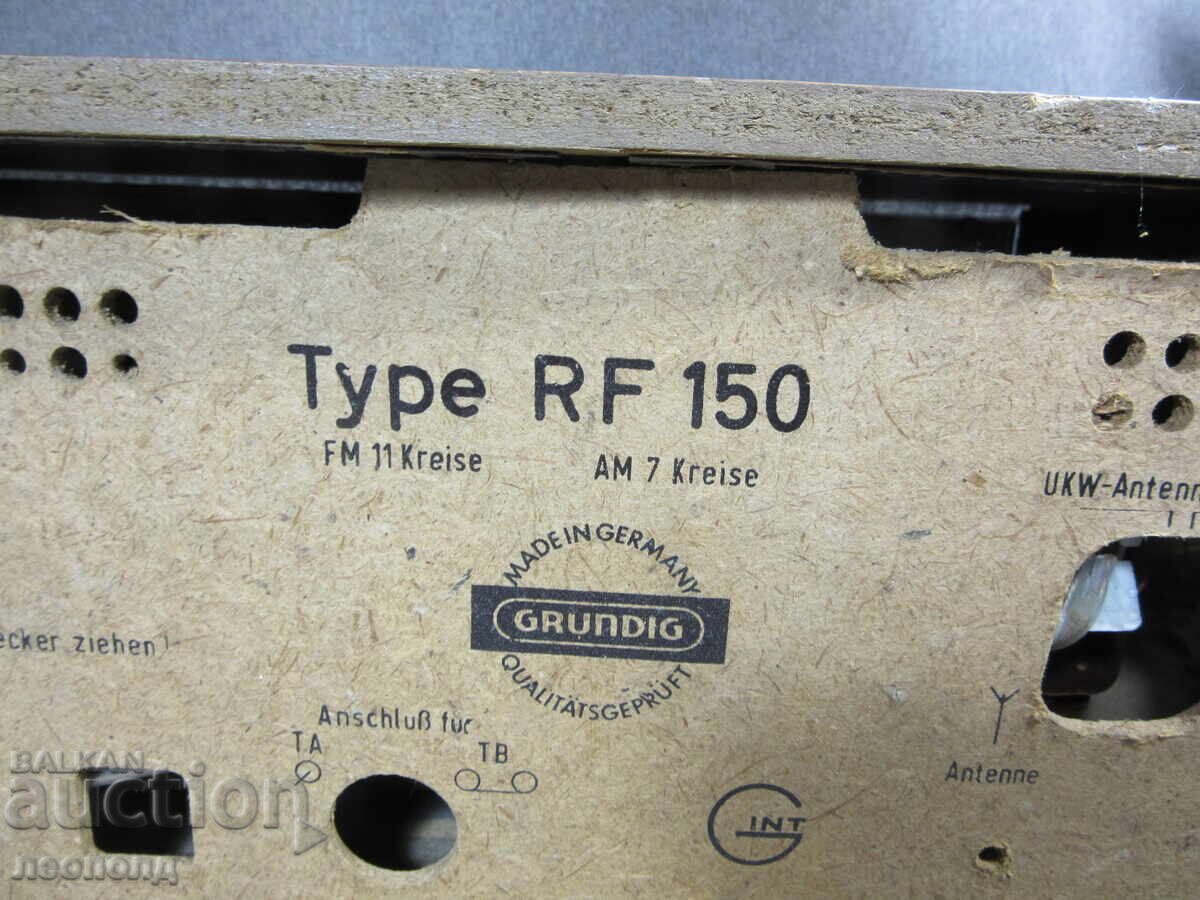 BZC VECHI RETRO TRANSISTOR GRUNDIG RADIO - 6 BZC VECHI RETRO TRANSISTOR GRUNDIG RADIO - 6