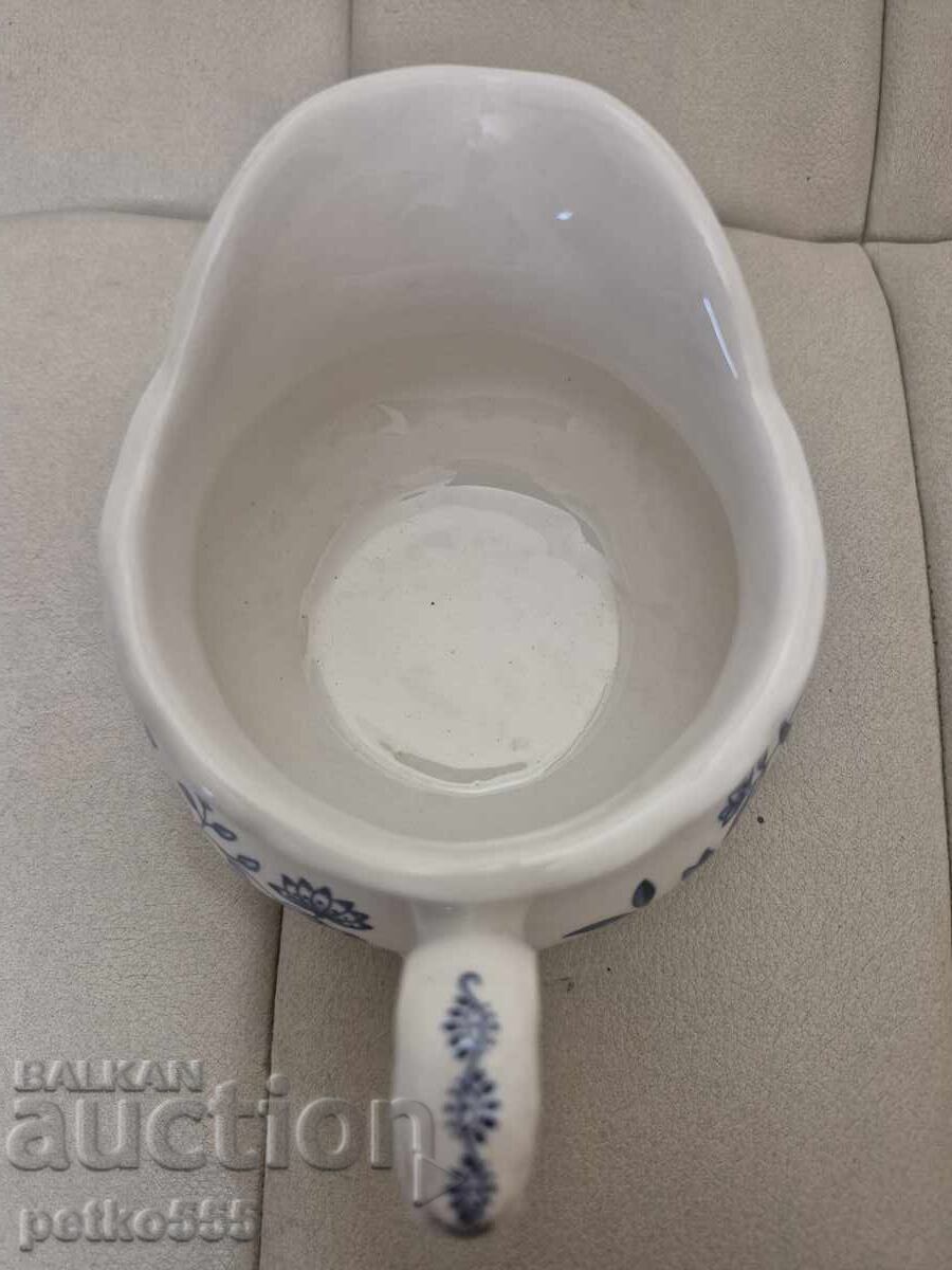 Cană englezească din porțelan pentru lapte cu preț € 12.00 | 23.47 BGN