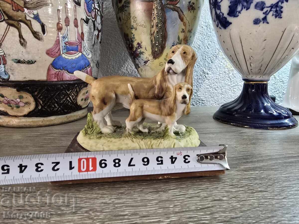 Compoziție fermecătoare înfățișând o pereche de basset hounds !!! - 5