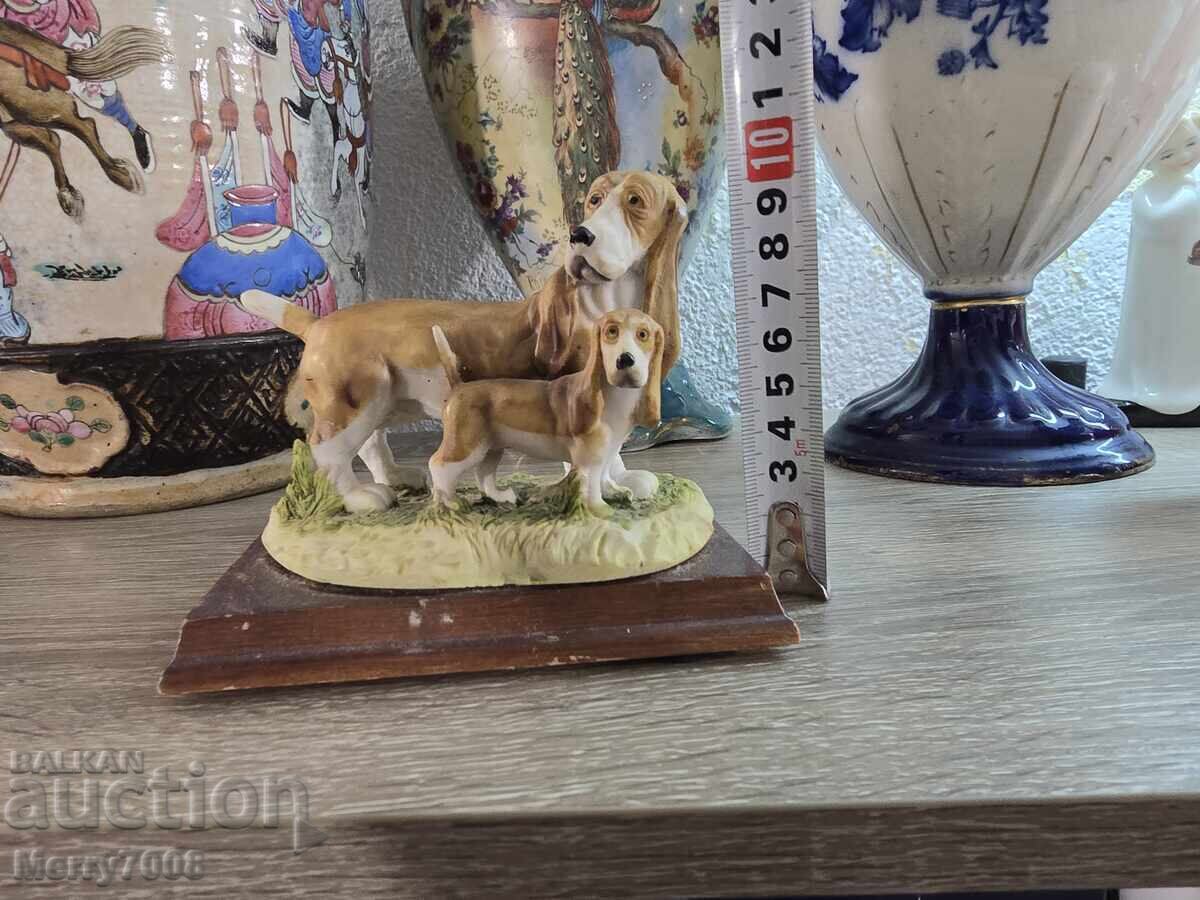 Compoziție fermecătoare înfățișând o pereche de basset hounds !!! - 6
