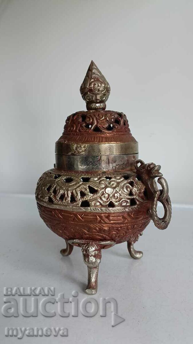 Доставка на Тибетска , антична кадилница (съд за тамян)