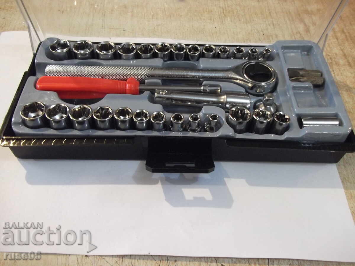 "TOOL KIT" set with tools - 6