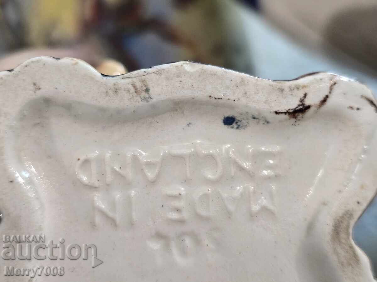 Παράδοση Ένα ζευγάρι γοητευτικές πορσελάνινες φιγούρες σκύλων!