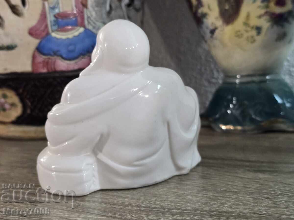 Изящна порцеланова фигура на щастливия Буда ! с цена € 25.00 | 48.90 лв.