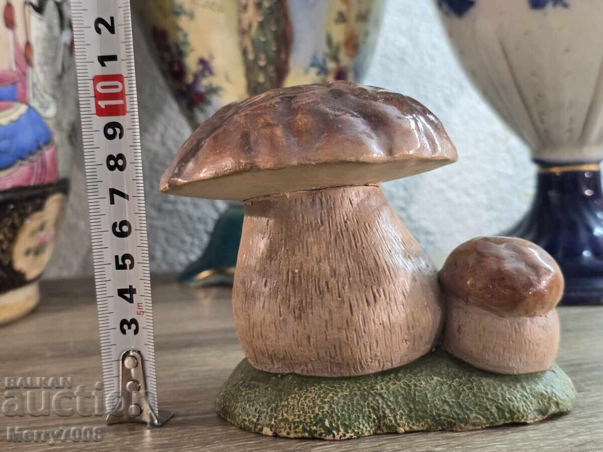 Licitație Sculptură ceramică unică lucrată manual, reprezentând o măiastră!