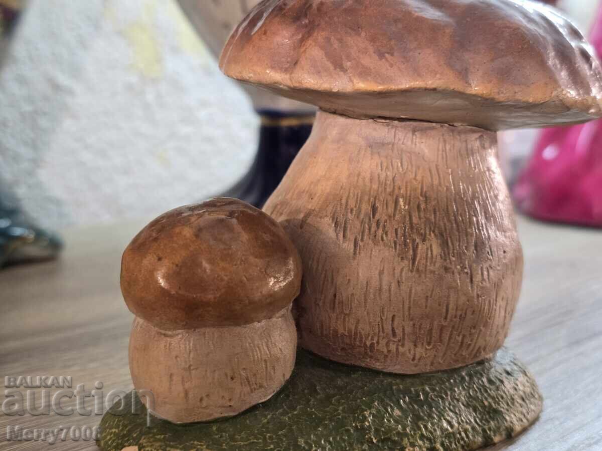 Уникална ръчно изработена керамична скулптура на манарка ! - 6