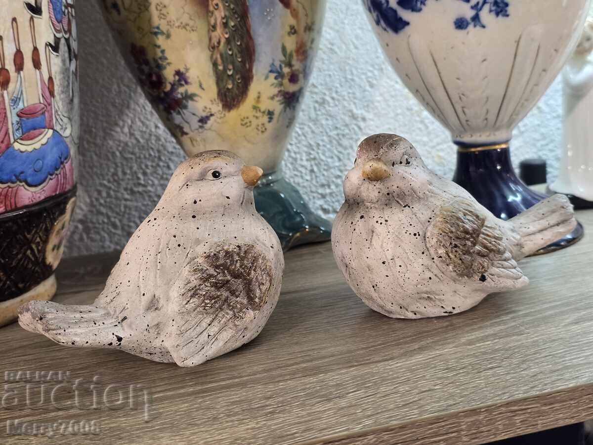 Колекционерски фигурки на пиленца, изработени от порцелан ! с цена € 20.00 | 39.12 лв. Колекционерски фигурки на пиленца, изработени от порцелан ! с цена € 20.00 | 39.12 лв.