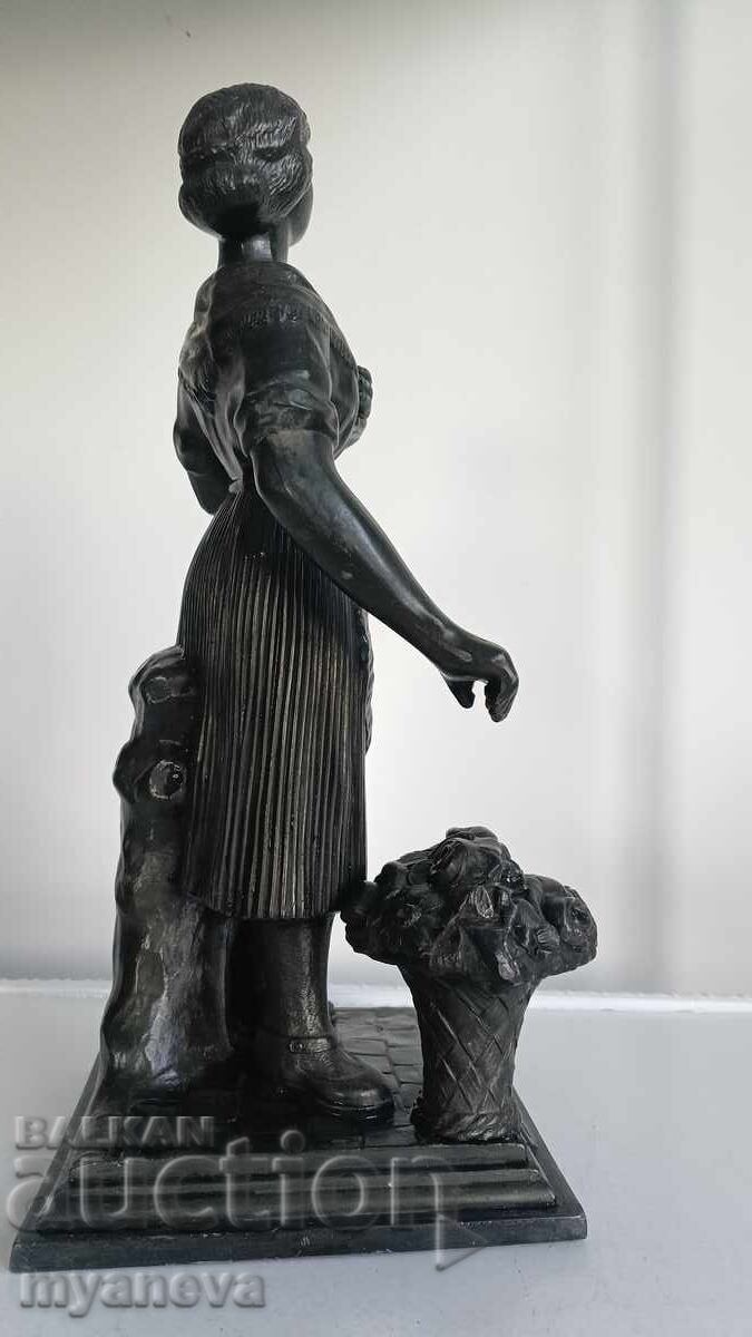 Statuetă franceză din metal, antică, în stil romantic - 5