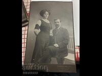 Продавам стара снимка