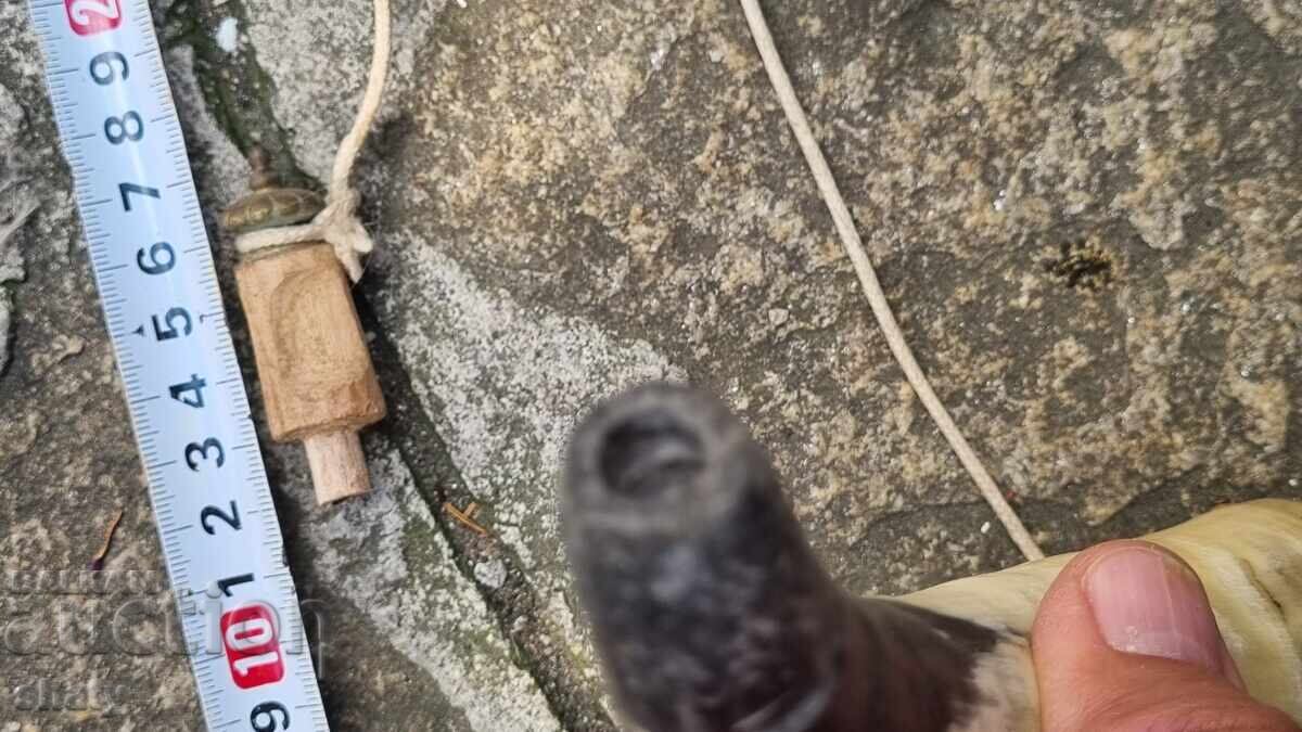 Δημοπρασία Μια πυριτιδαποθήκη