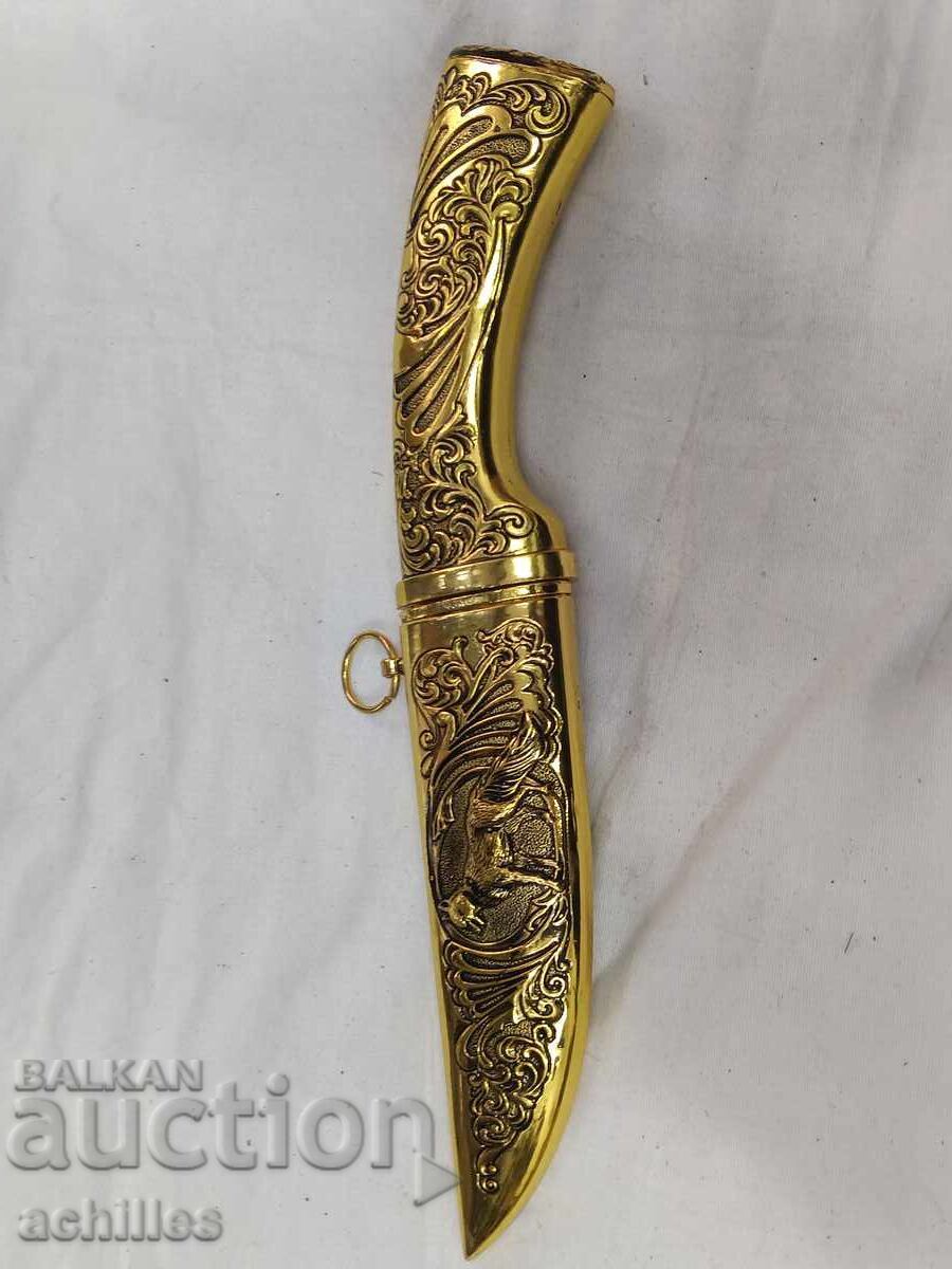 Gold-plated hunting knife