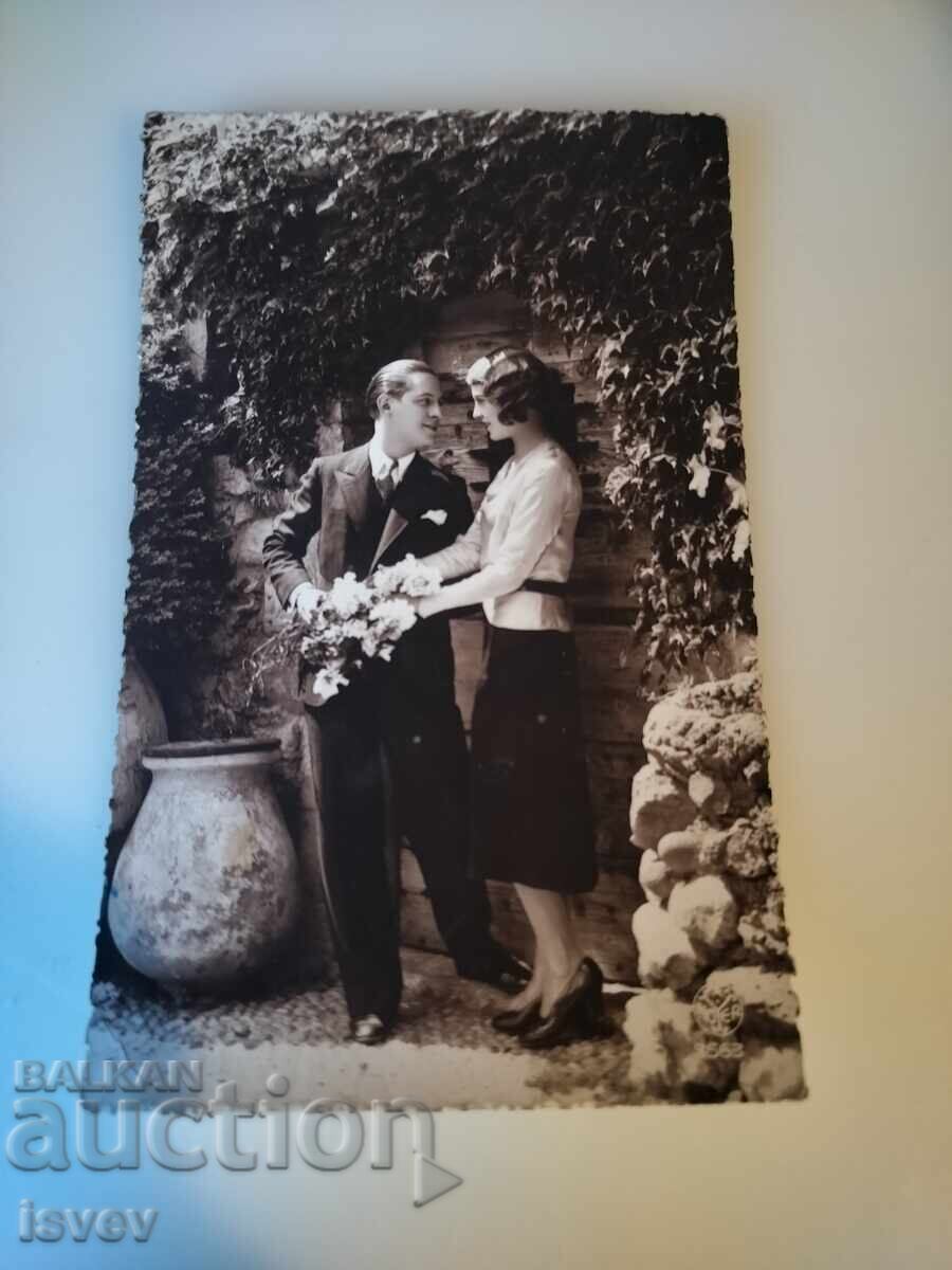 Красива стара романтична пощенска картичка 1932г.