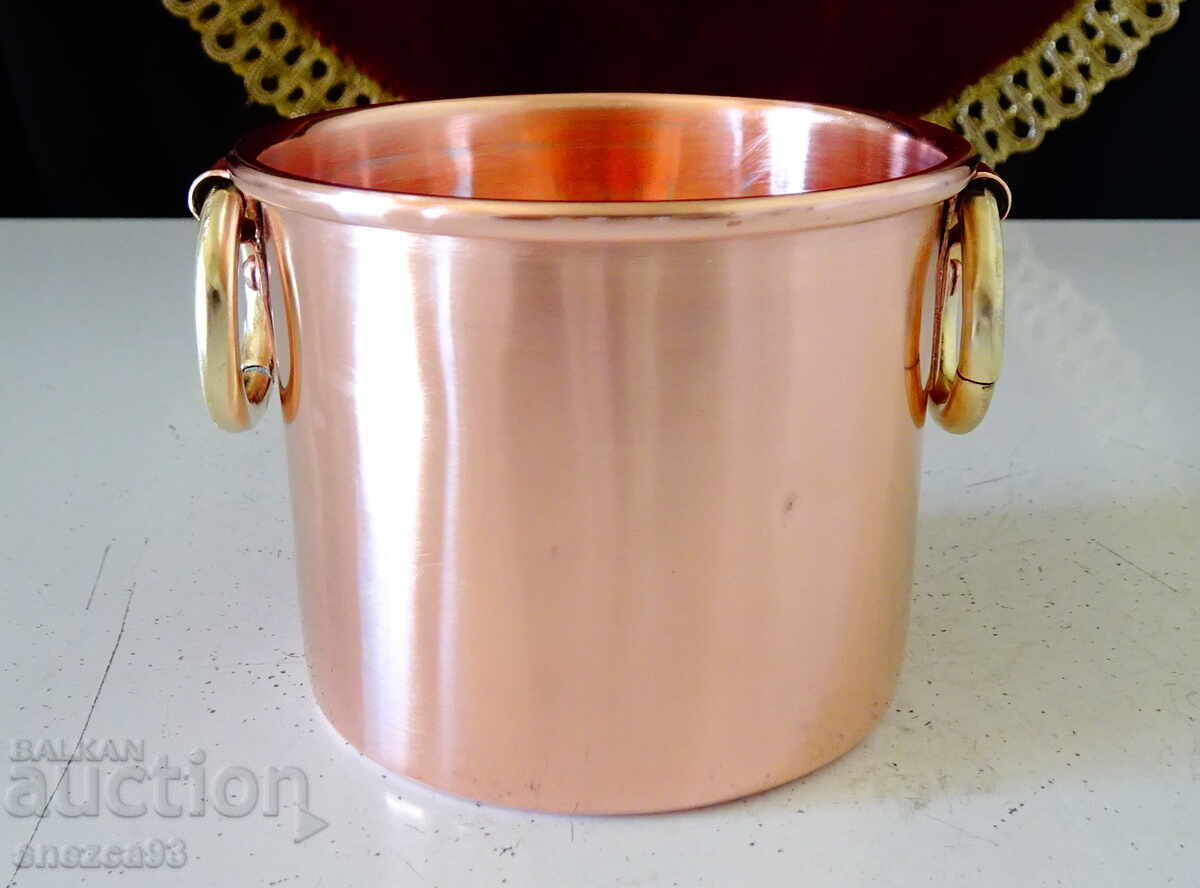 Σουηδικό χάλκινο ποτήρι κρασιού, καθαρός κόκκινος χαλκός, σφραγίδα