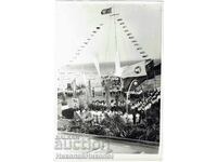 1958 FOTOGRAFIE VECHE MARE CRIMEEA GURZUF FESTIVAL AL PIONIERILOR J592