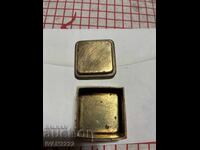 Vând cutie veche pentru bijuterii