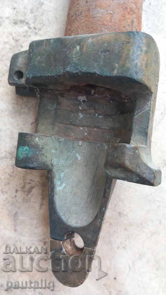 Licitație Țeavă cu cutie pentru Krnka Licitație Țeavă cu cutie pentru Krnka