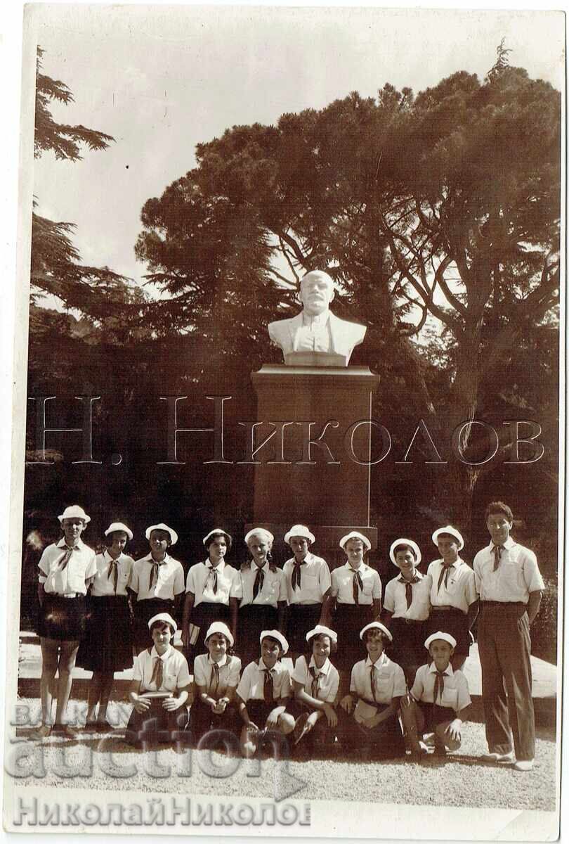 1958 FOTOGRAFIE VECHE MARE CRIMEEA GURZUF FESTIVAL AL PIONIERILOR J598