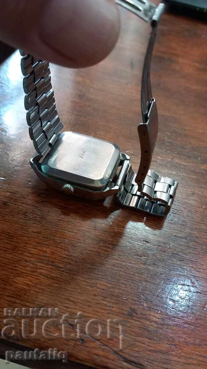 Аукцион МЪЖКИ РЪЧЕН ЧАСОВНИК РАКЕТА