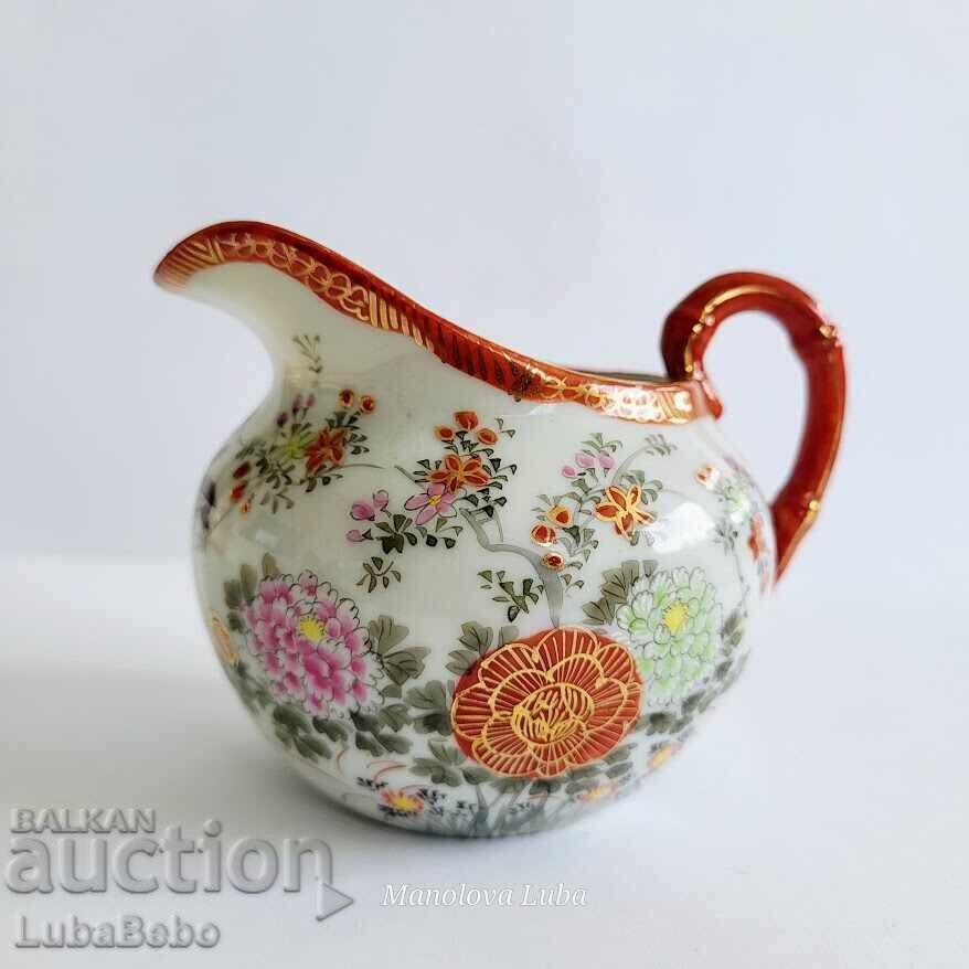 Δημοπρασία Ιαπωνική πορσελάνινη κανάτα γάλακτος 梅村 (Umemura) Δημοπρασία Ιαπωνική πορσελάνινη κανάτα γάλακτος 梅村 (Umemura)