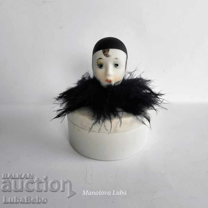 Vintage porcelain jewelry box Pierrot the clown