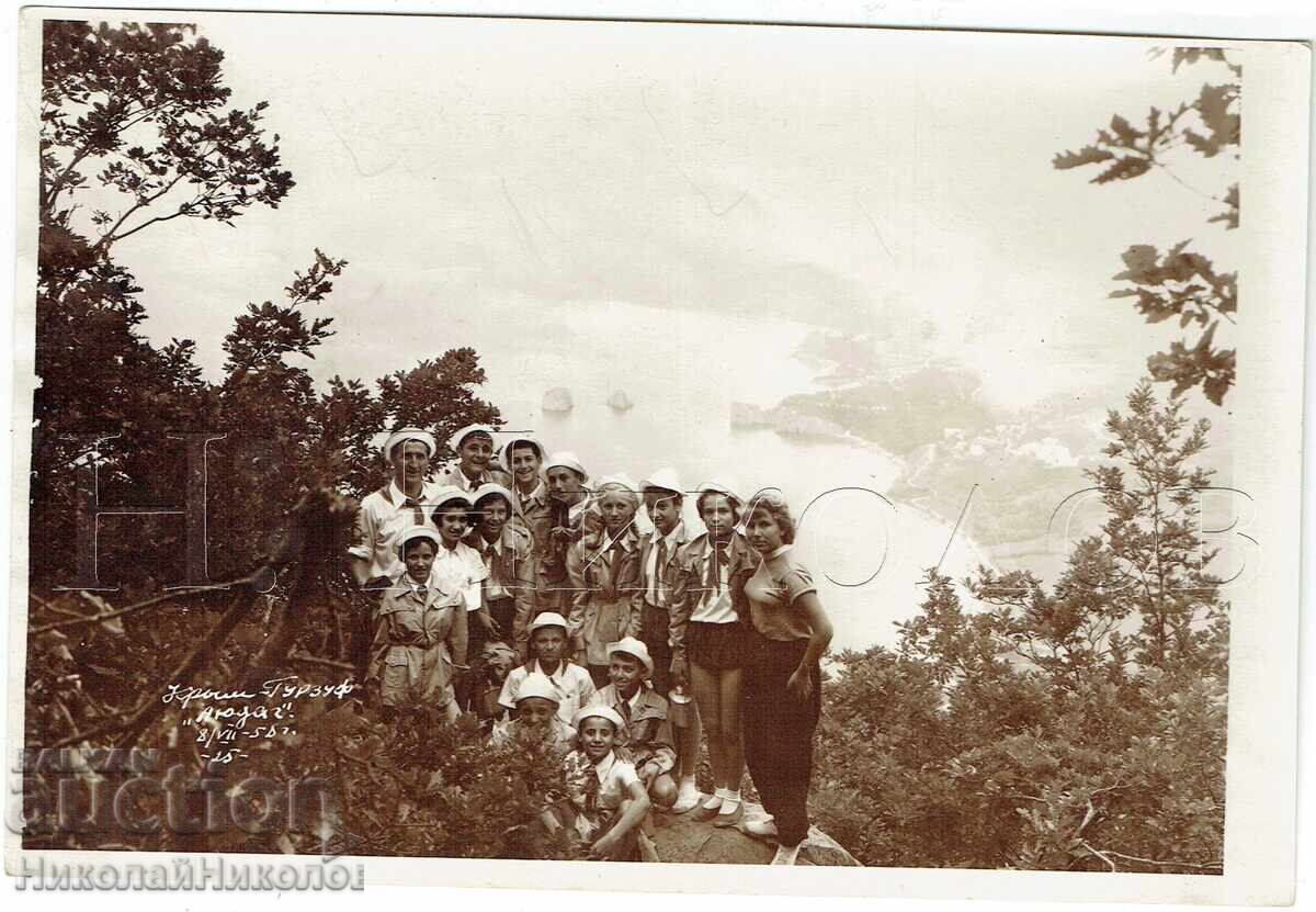 1958 LARGE OLD PHOTO CRIMEA GURZUF PIONEER FESTIVAL Zh599