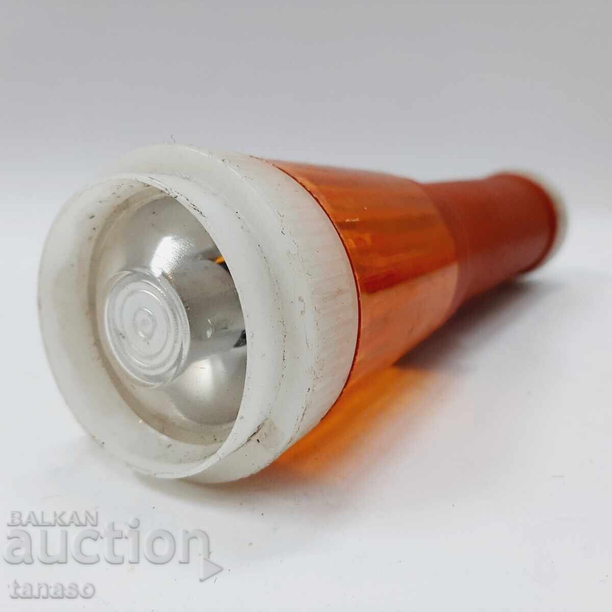 Lanternă de semnalizare veche, funcțională (9.3)