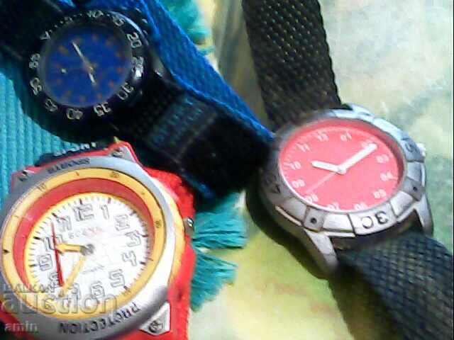 Ceasuri sport, toate funcționează, fără baterii cu preț € 10.00 | 19.56 BGN