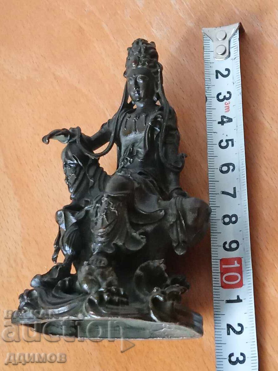 Young Buddha figurine - 6