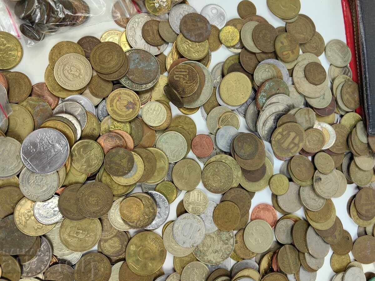 LARGE LOT 1323 PIECES COINS COIN - 8 LARGE LOT 1323 PIECES COINS COIN - 8