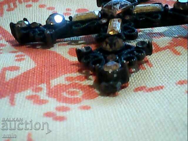 σταυρός με τιμή € 2.00 | 3.91 BGN