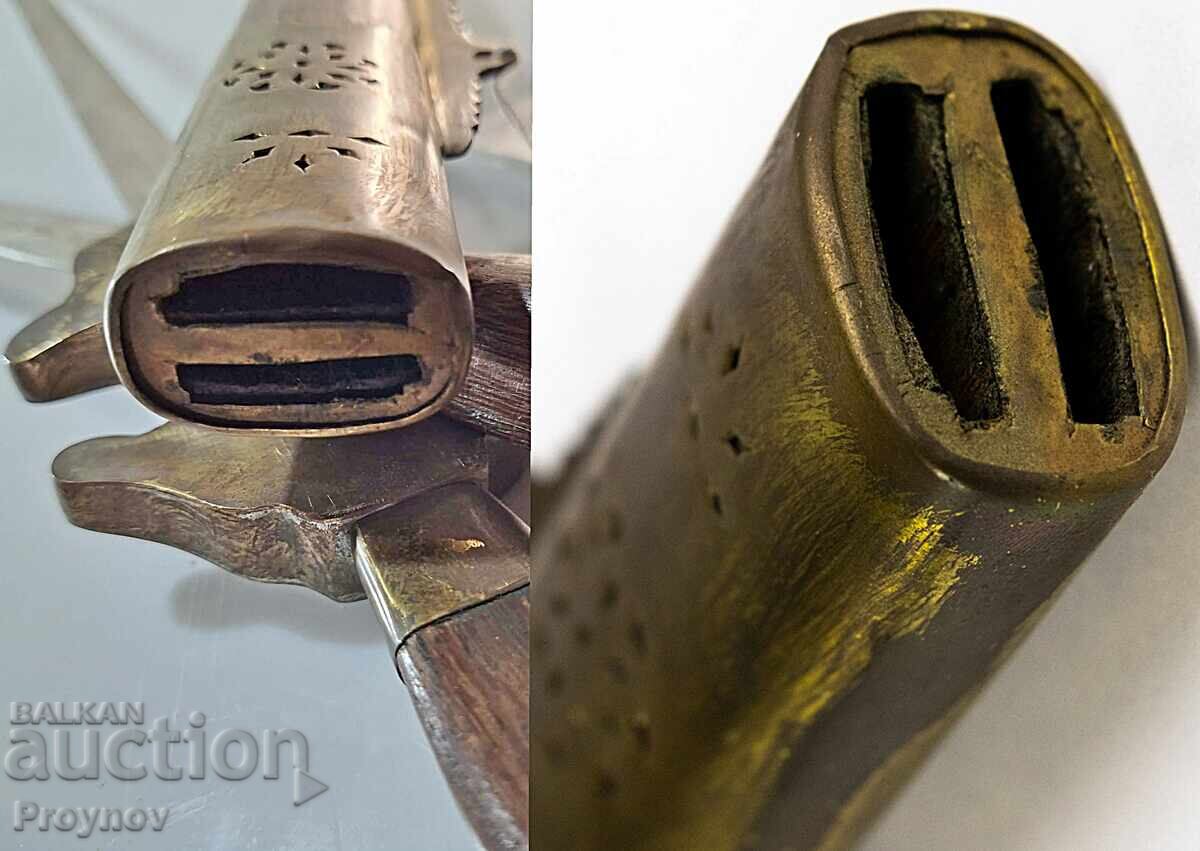 Δημοπρασία Μαγικό κινεζικό διπλό σπαθί (shuang jian), 16ος-19ος αιώνας Δημοπρασία Μαγικό κινεζικό διπλό σπαθί (shuang jian), 16ος-19ος αιώνας