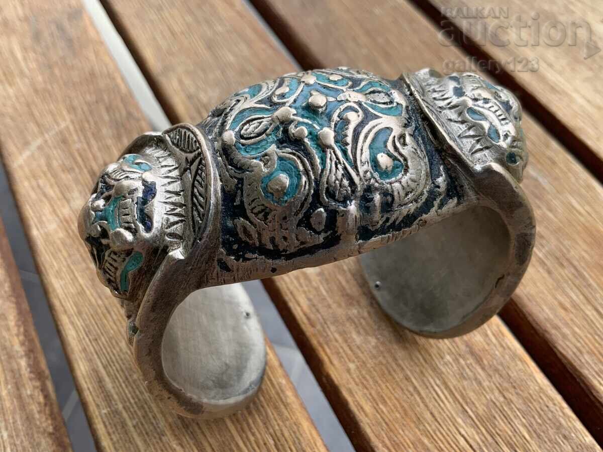 Παράδοση Βυζαντινή βραχιόλι κουμπέλι, ρογκάτκα, ασήμι, σμάλτο, πάστα Παράδοση Βυζαντινή βραχιόλι κουμπέλι, ρογκάτκα, ασήμι, σμάλτο, πάστα