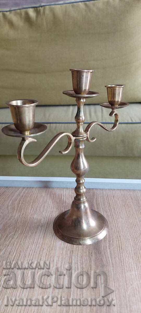 Свещник бронз за ценители с цена € 16.00 | 31.29 лв.