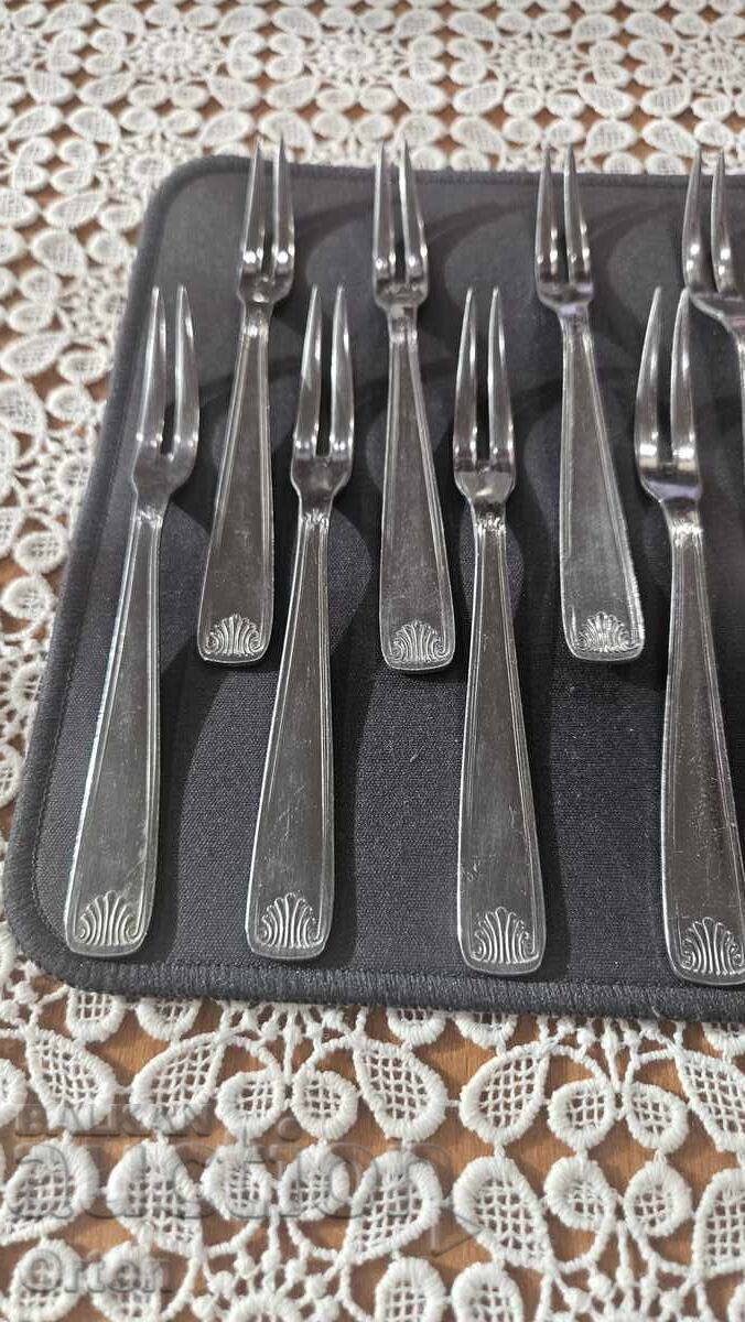 Furculițe pentru desert cu preț € 50.00 | 97.79 BGN