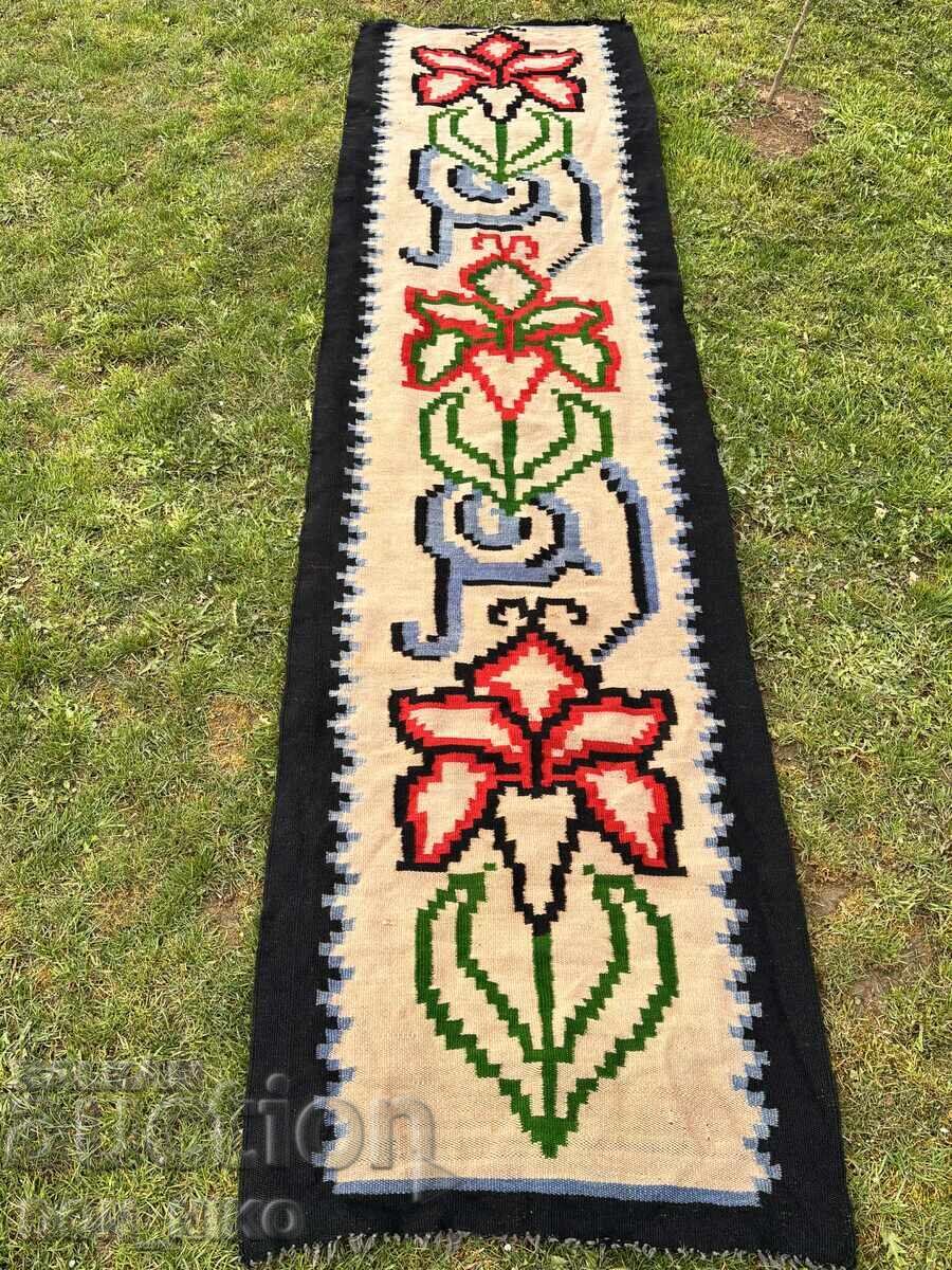 Covor din lână, culori frumoase Covor din lână, culori frumoase