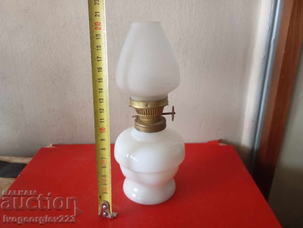 Газена лампа с цена € 13.00 | 25.43 лв.