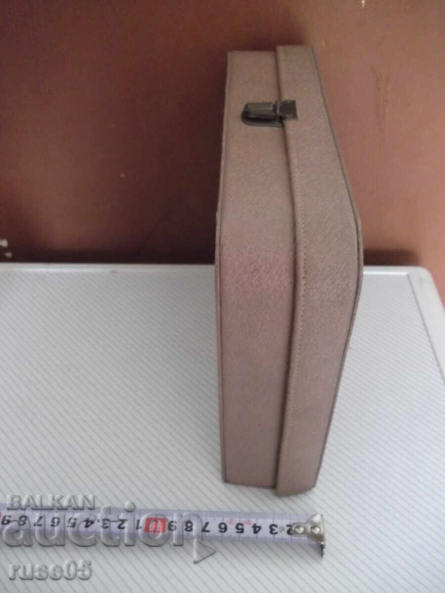 Portfard vechi pentru articole de toaletă - 6