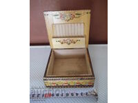 Ξύλινη θήκη για τσιγάρα πυρογραφημένη