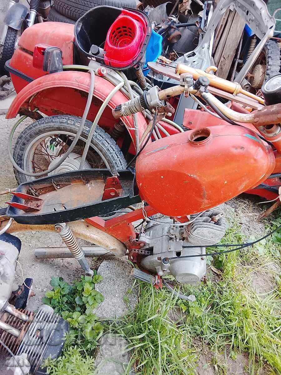 Livrarea Cadru Carpați