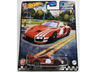 Hot Wheels Premium Porsche 935 1:64