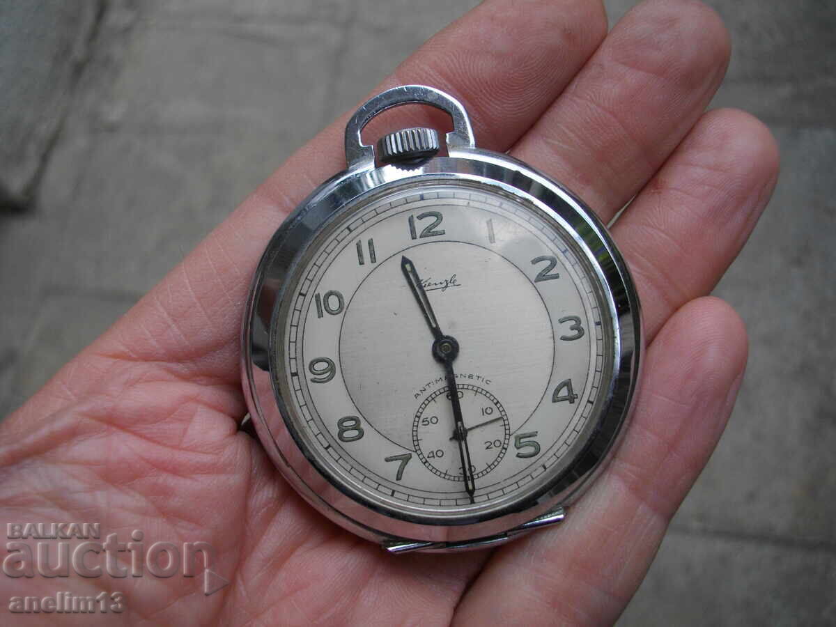 Доставка на КОЛЕКЦИОНЕРСКИ ДЖОБЕН НАСТОЛЕН ЧАСОВНИК KIENZLE Доставка на КОЛЕКЦИОНЕРСКИ ДЖОБЕН НАСТОЛЕН ЧАСОВНИК KIENZLE