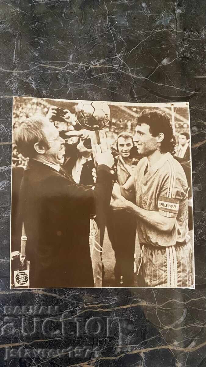 Fotografie de arhivă rară cu Stoichkov din 1989