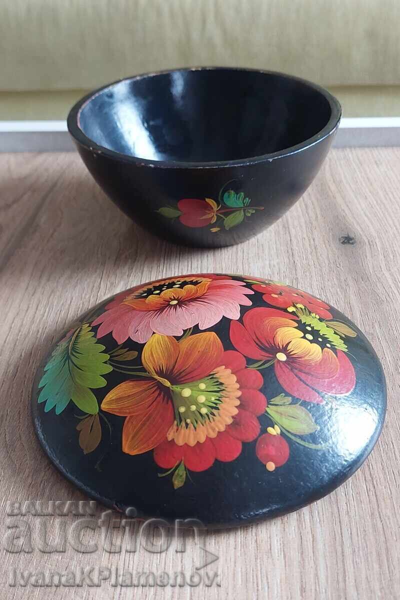 Livrarea Cutie Hohloma Rusia pentru cunoscători Livrarea Cutie Hohloma Rusia pentru cunoscători
